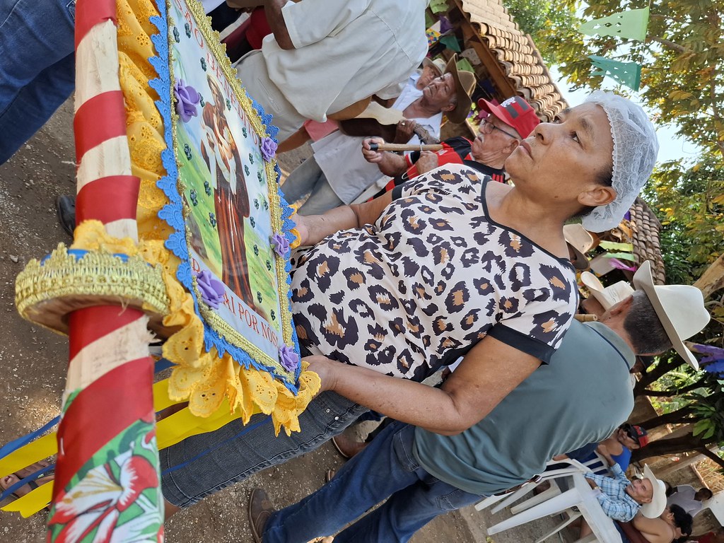 Festa de São Benedito - Família do Sr. Damião de Almeida – foto 14