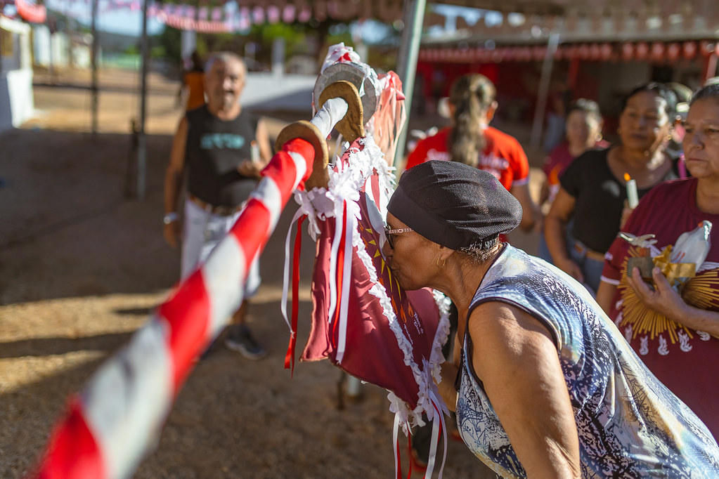 Ritual de descida do mastro nas festas de santo – foto 21