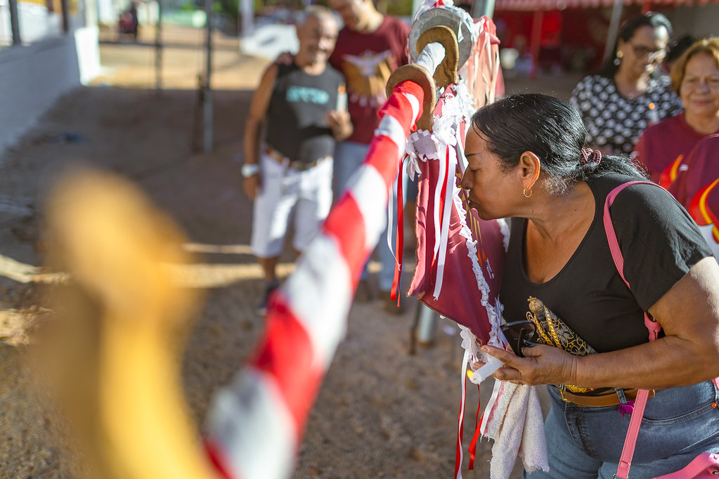 Ritual de descida do mastro nas festas de santo – foto 22